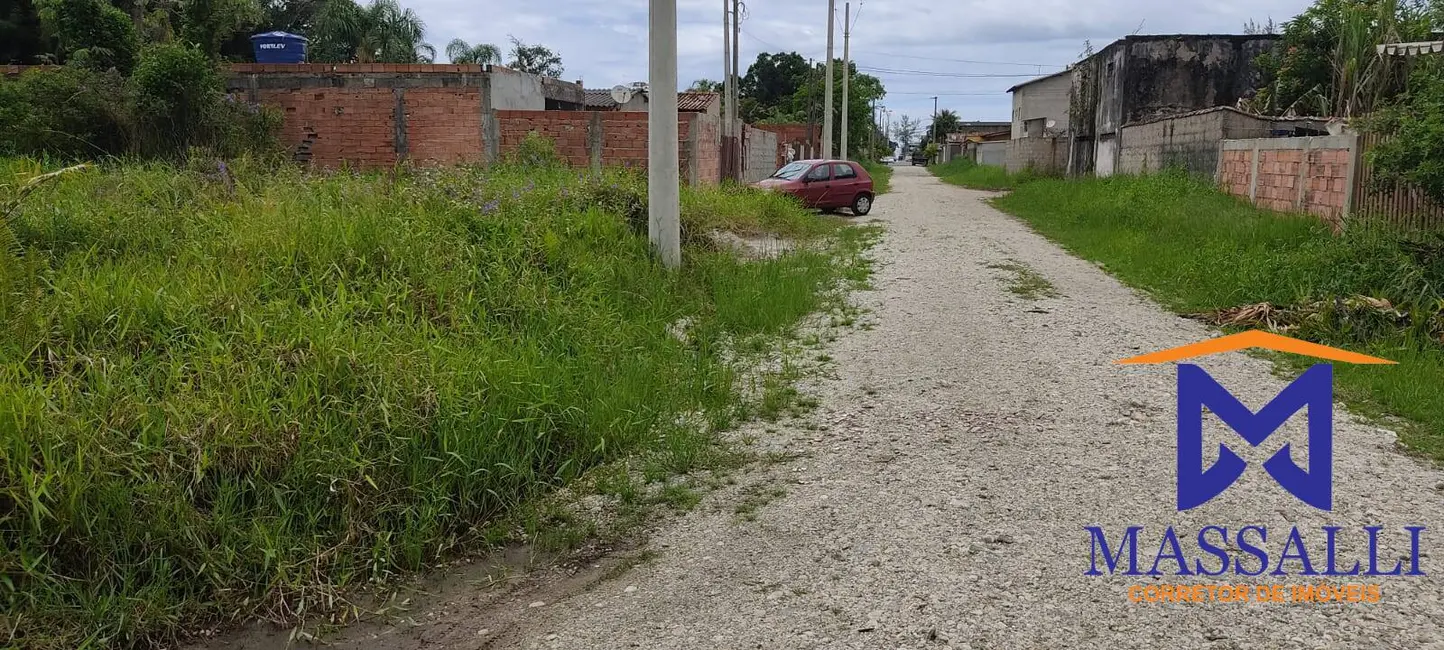 Foto 5 de Terreno / Lote à venda, 323m2 em Ilha Comprida - SP