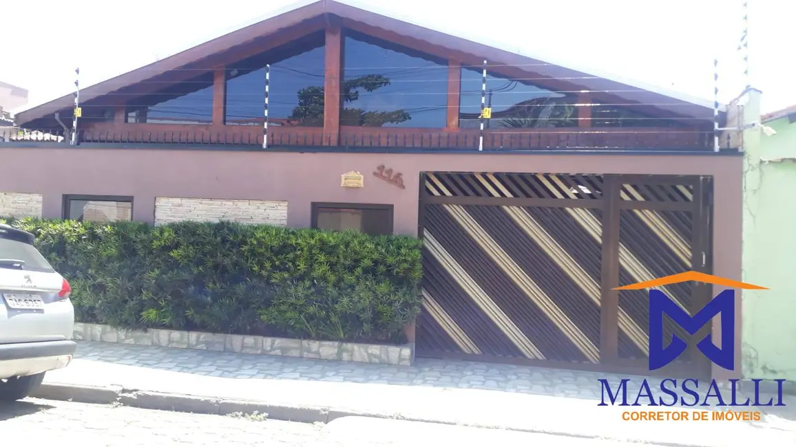 Foto 1 de Casa com 3 quartos à venda, 250m2 em Ilha Comprida - SP