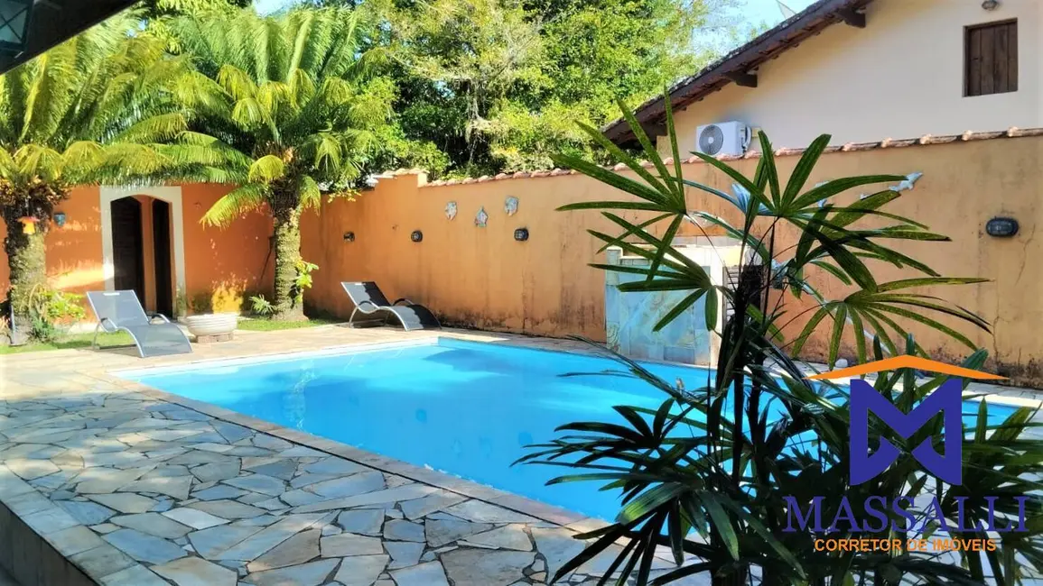 Foto 1 de Casa com 4 quartos à venda, 600m2 em Iguape - SP
