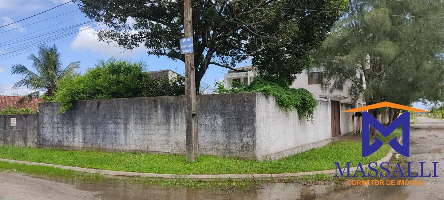 Foto 2 de Casa com 2 quartos à venda, 280m2 em Ilha Comprida - SP