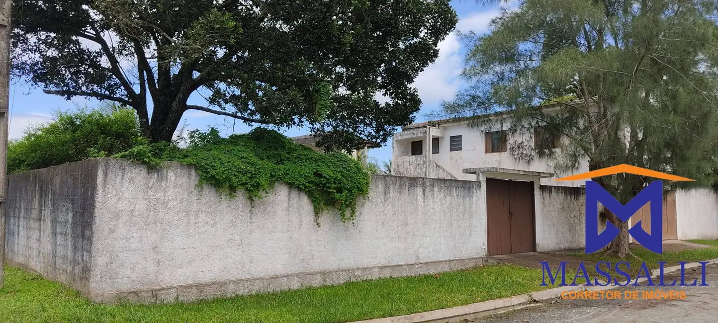 Foto 1 de Casa com 2 quartos à venda, 280m2 em Ilha Comprida - SP
