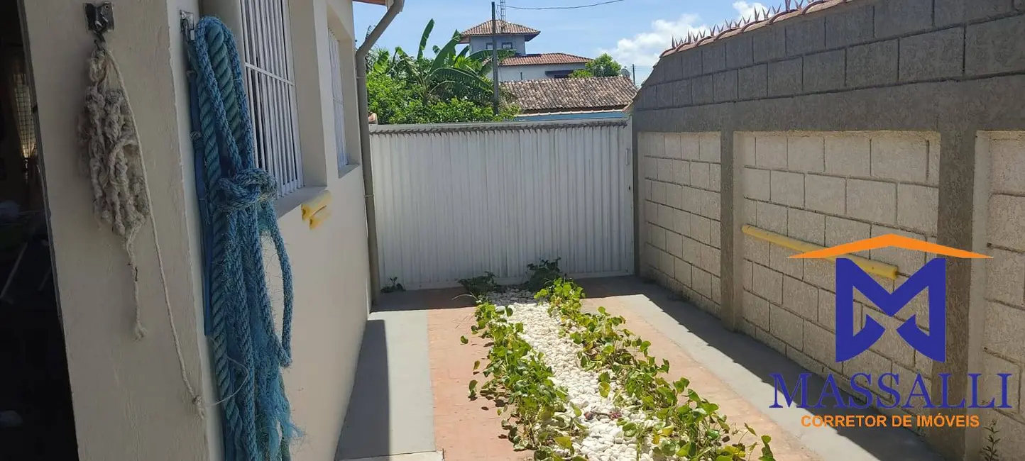 Foto 7 de Casa com 4 quartos à venda, 300m2 em Ilha Comprida - SP