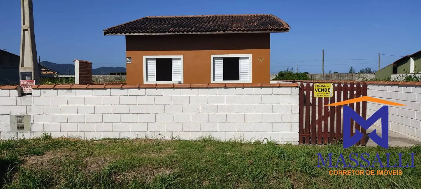 Foto 1 de Casa com 2 quartos à venda, 250m2 em Ilha Comprida - SP