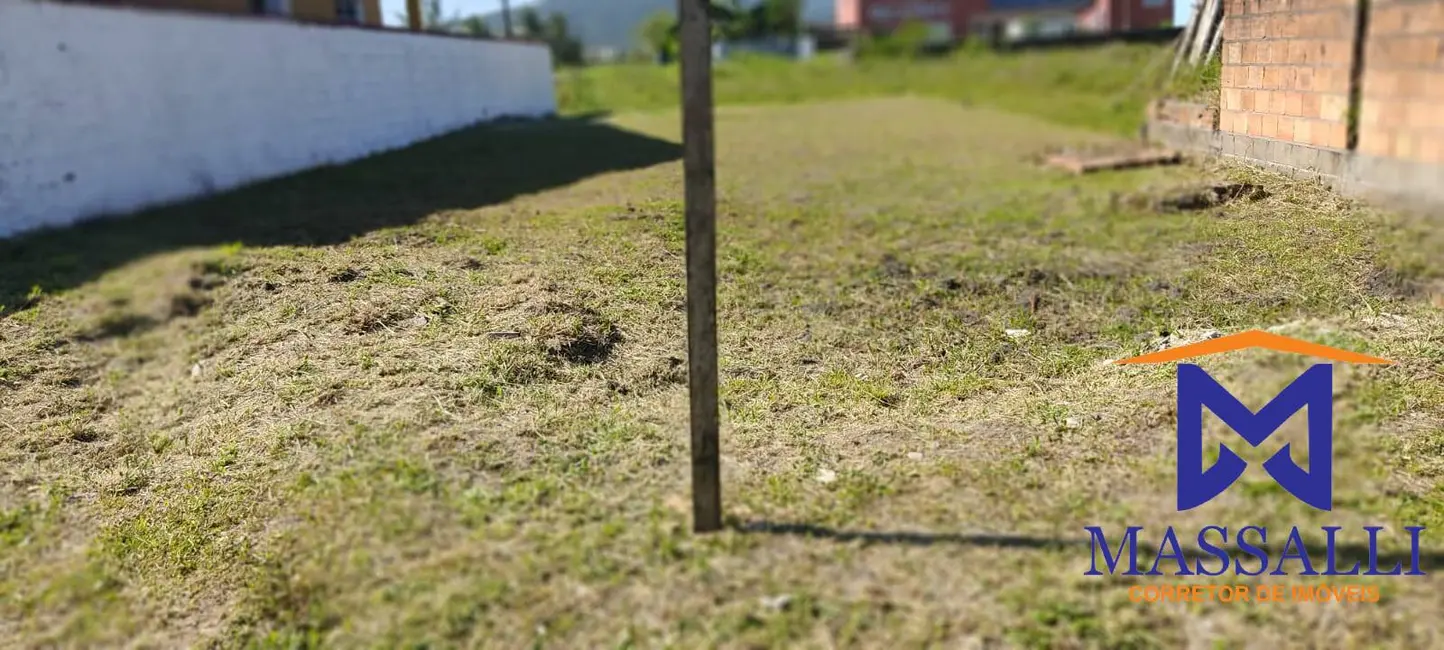 Foto 5 de Casa com 2 quartos à venda, 300m2 em Ilha Comprida - SP