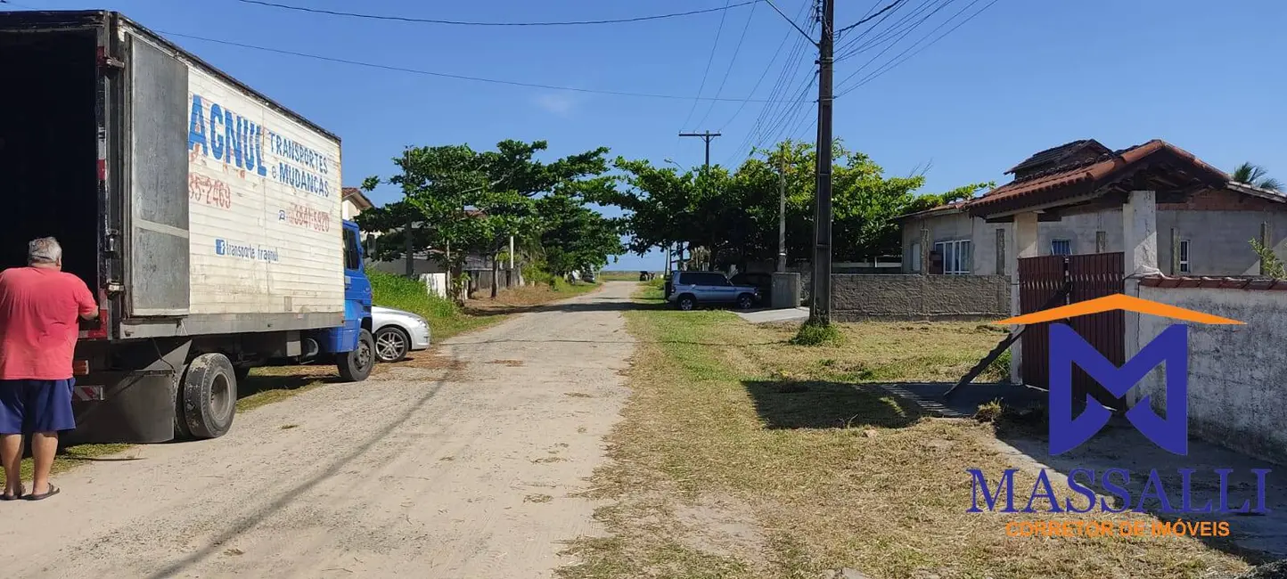 Foto 6 de Casa com 2 quartos à venda, 500m2 em Ilha Comprida - SP