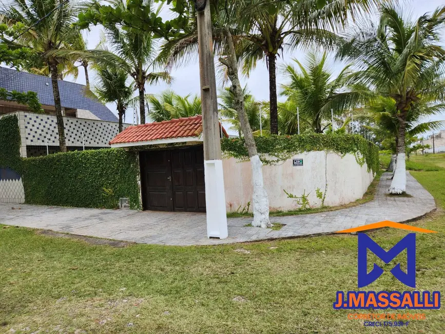 Foto 1 de Casa com 6 quartos à venda, 500m2 em Ilha Comprida - SP
