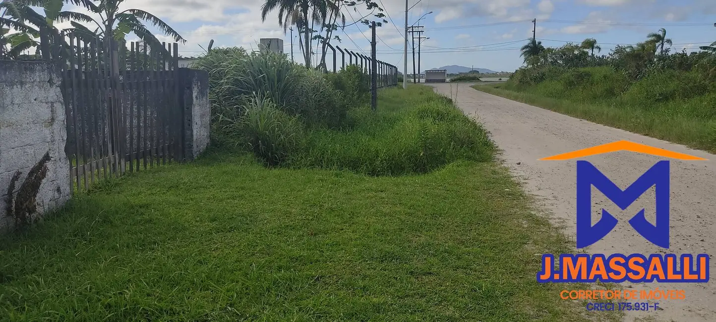 Foto 3 de Casa com 1 quarto à venda, 250m2 em Ilha Comprida - SP