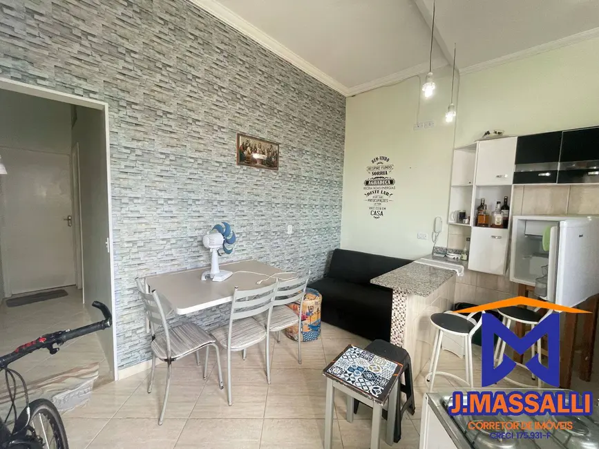 Foto 8 de Apartamento com 1 quarto à venda em Ilha Comprida - SP