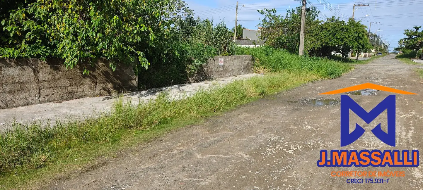 Foto 3 de Terreno / Lote à venda, 253m2 em Ilha Comprida - SP