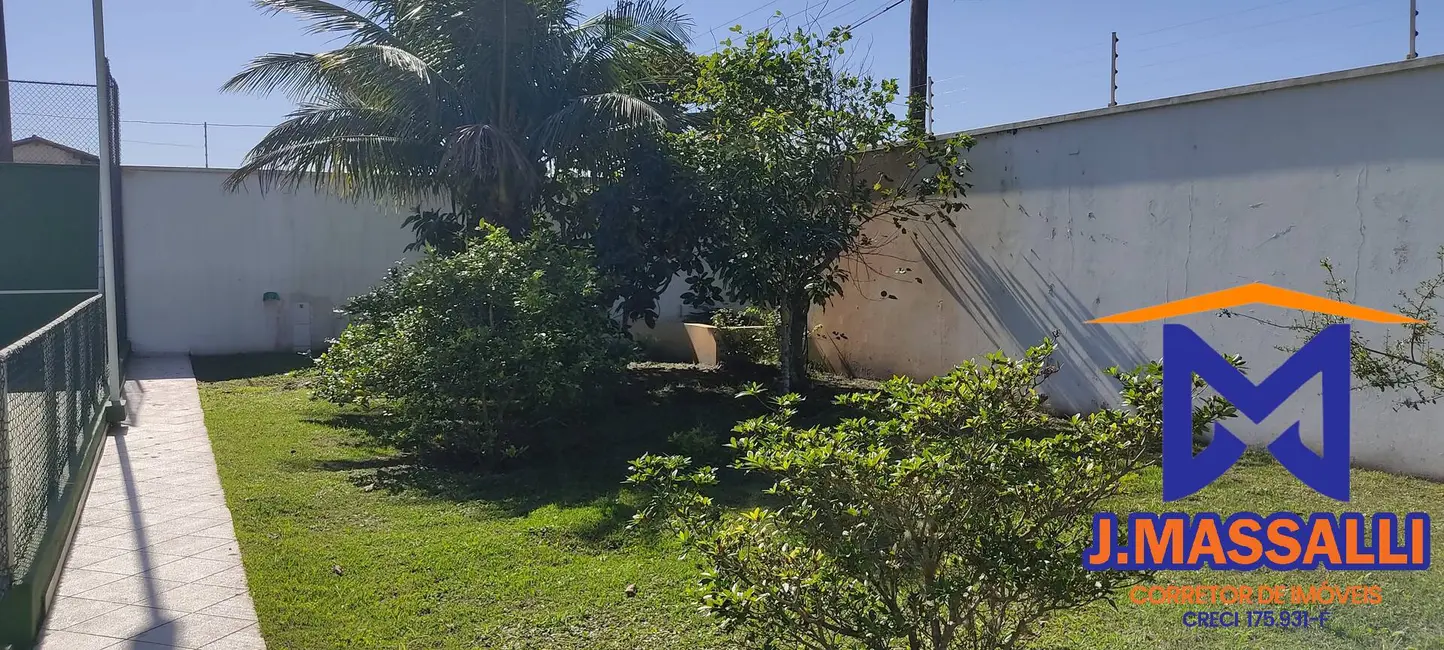 Foto 19 de Casa à venda em Ilha Comprida - SP