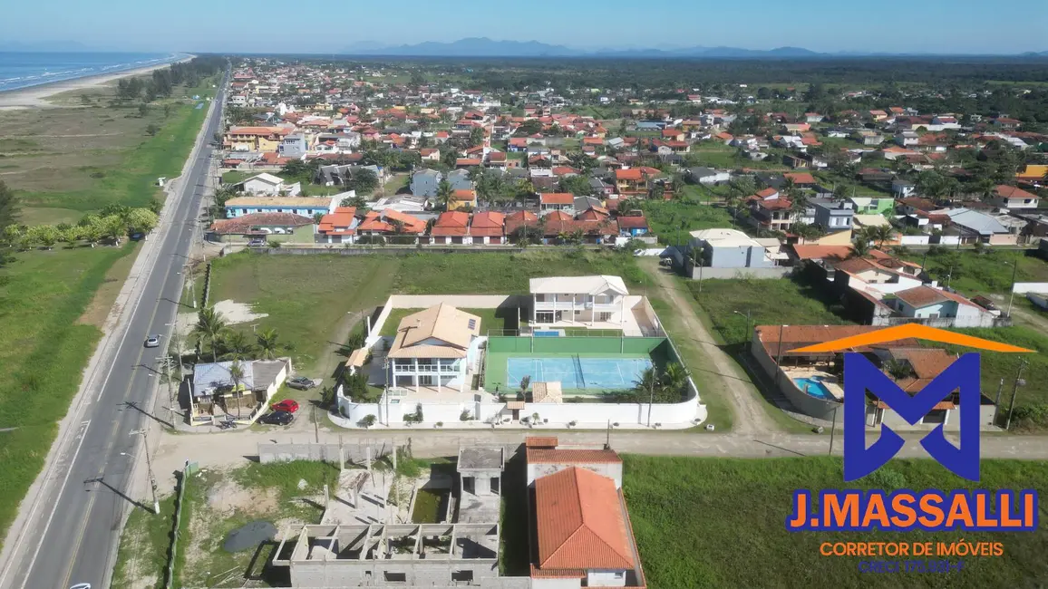 Foto 4 de Casa à venda em Ilha Comprida - SP