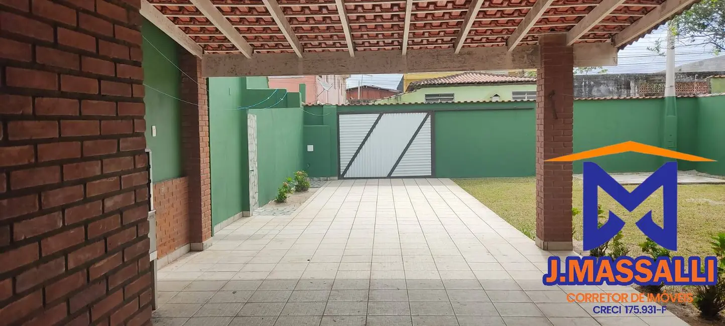 Foto 15 de Casa à venda em Ilha Comprida - SP