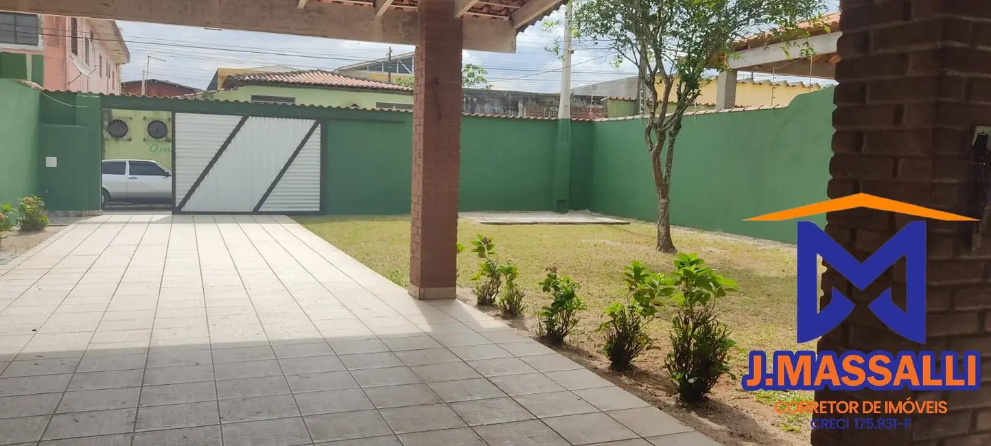 Foto 14 de Casa à venda em Ilha Comprida - SP