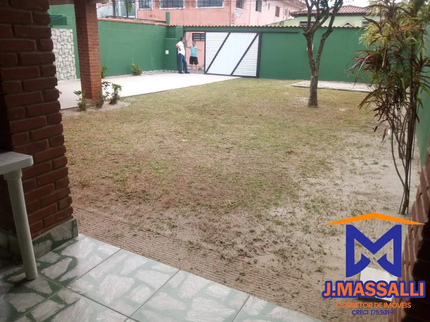 Foto 17 de Casa à venda em Ilha Comprida - SP