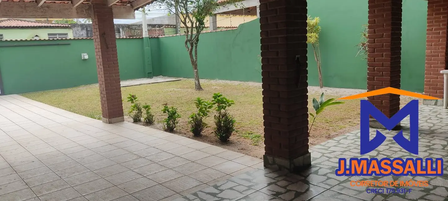 Foto 11 de Casa à venda em Ilha Comprida - SP