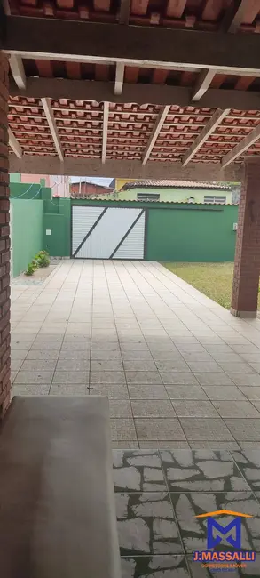 Foto 16 de Casa à venda em Ilha Comprida - SP