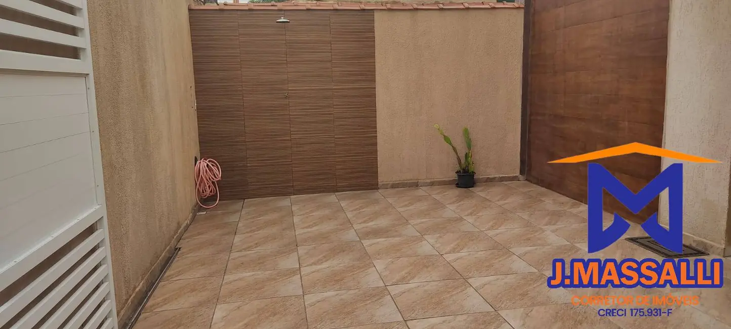 Foto 5 de Casa à venda em Ilha Comprida - SP