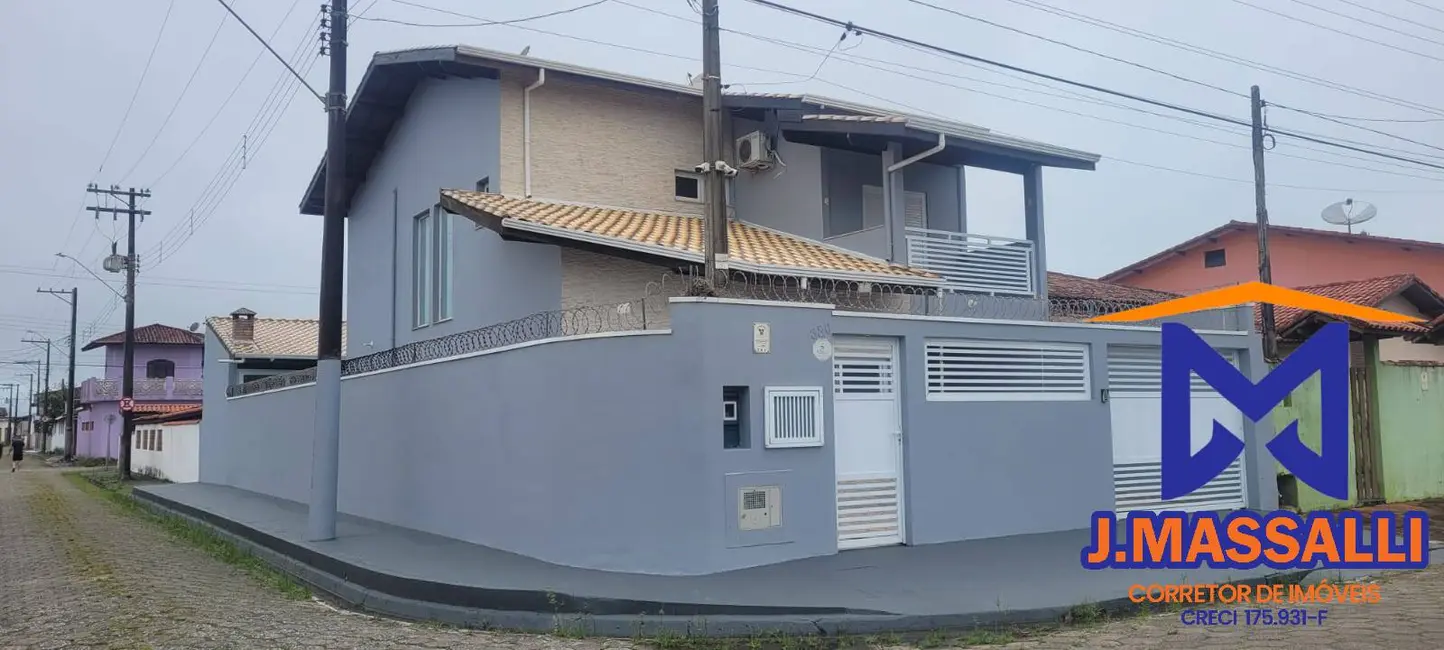 Foto 23 de Casa à venda em Ilha Comprida - SP