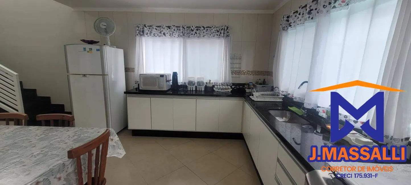 Foto 10 de Casa à venda em Ilha Comprida - SP