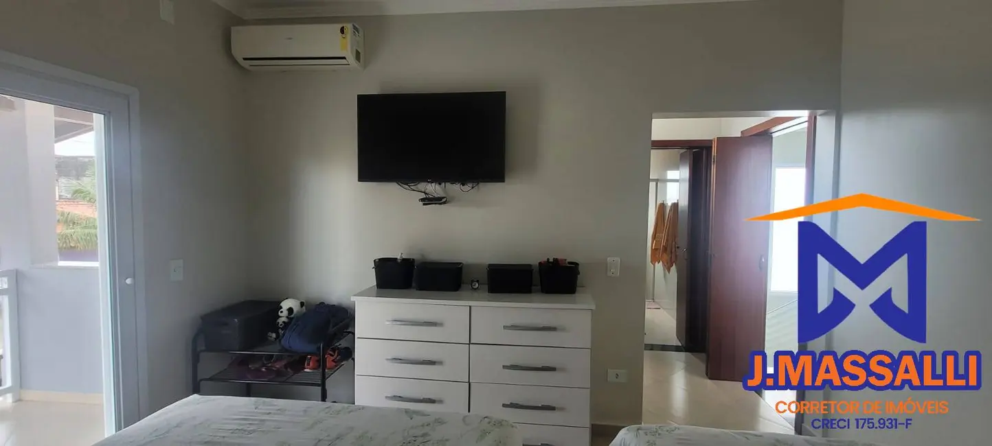 Foto 34 de Casa à venda em Ilha Comprida - SP