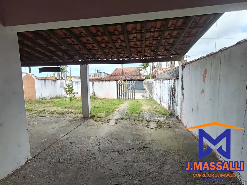 Foto 3 de Casa com 2 quartos à venda, 250m2 em Ilha Comprida - SP