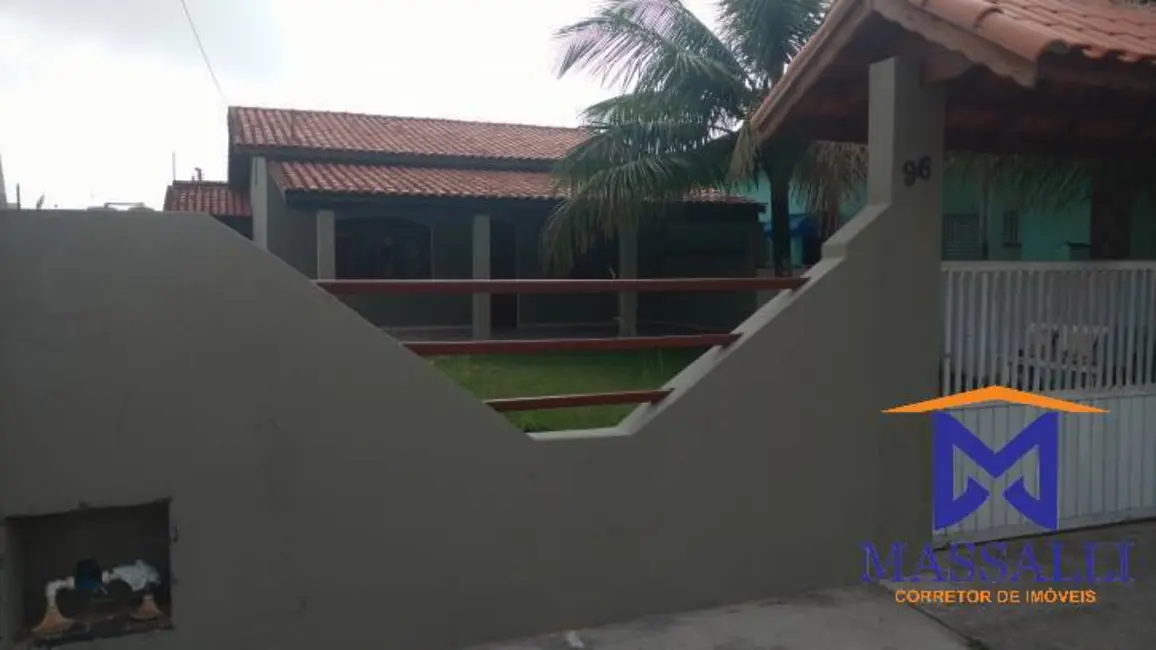 Foto 1 de Casa com 2 quartos à venda, 250m2 em Ilha Comprida - SP