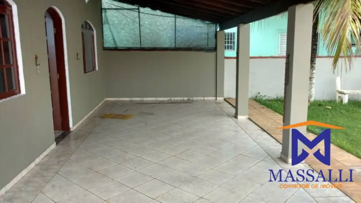 Foto 3 de Casa com 2 quartos à venda, 250m2 em Ilha Comprida - SP