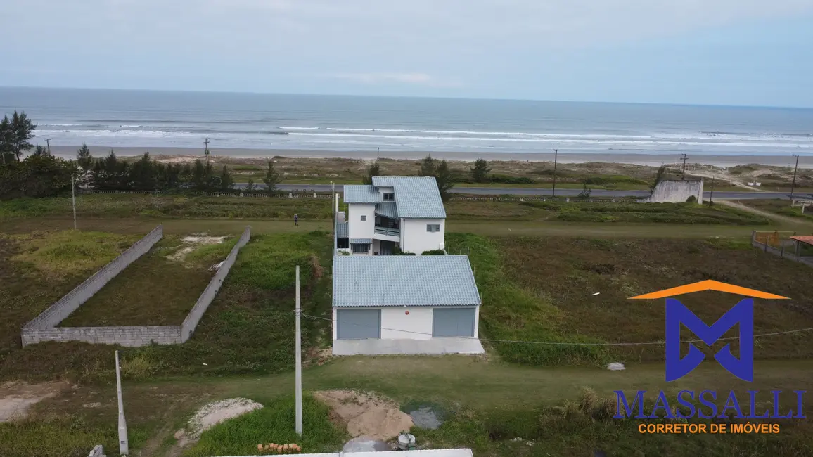 Foto 28 de Casa com 3 quartos à venda, 400m2 em Ilha Comprida - SP