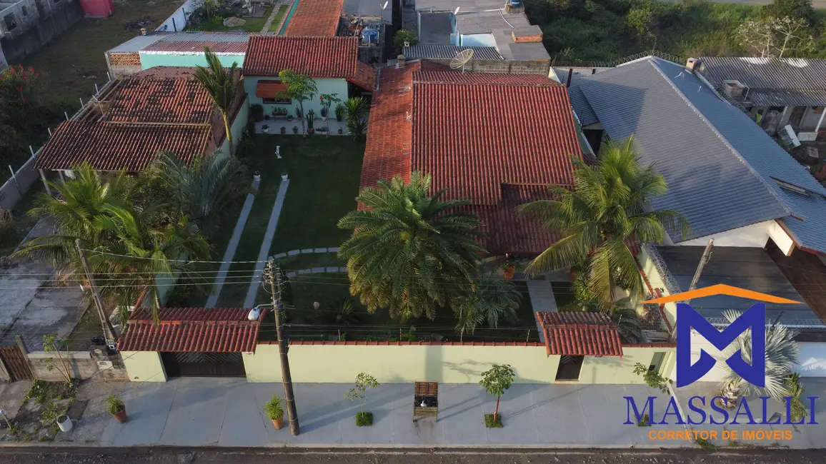 Foto 28 de Casa com 3 quartos à venda, 500m2 em Ilha Comprida - SP