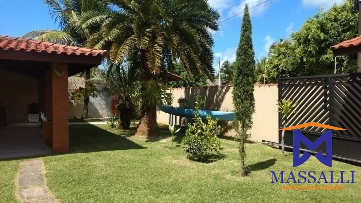 Foto 8 de Casa com 3 quartos à venda, 500m2 em Ilha Comprida - SP