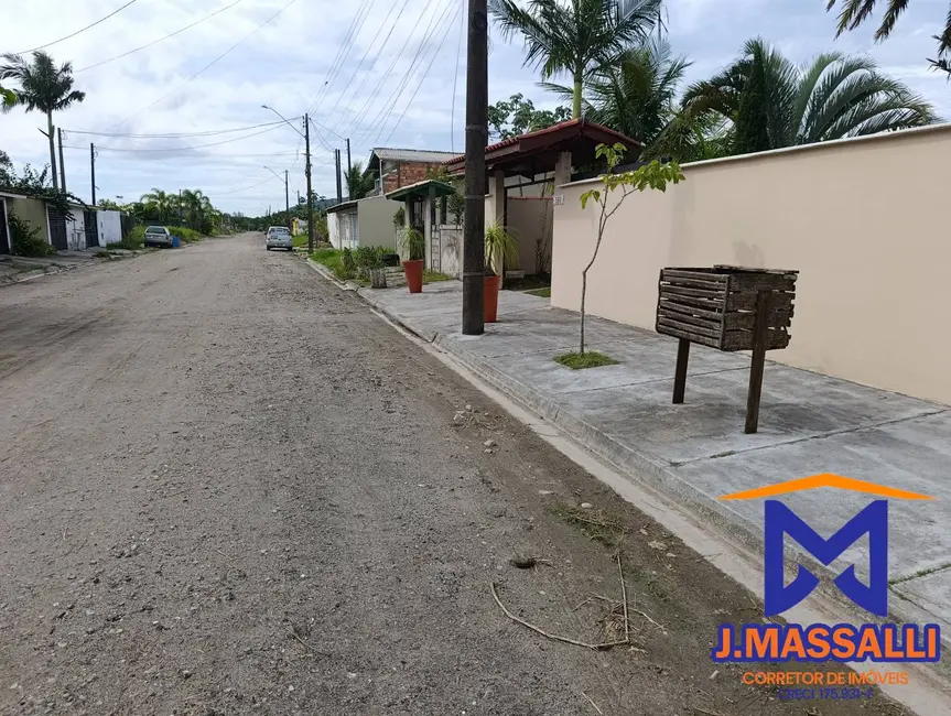 Foto 4 de Casa com 3 quartos à venda, 500m2 em Ilha Comprida - SP