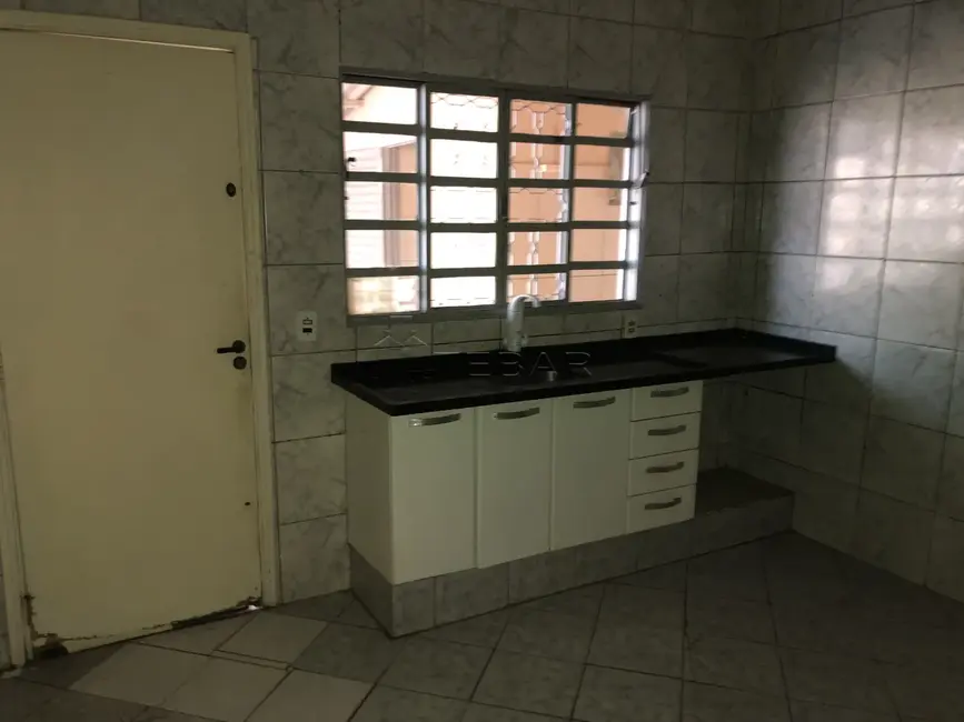 Foto 2 de Casa com 2 quartos para alugar em Sao Jose Do Rio Preto - SP