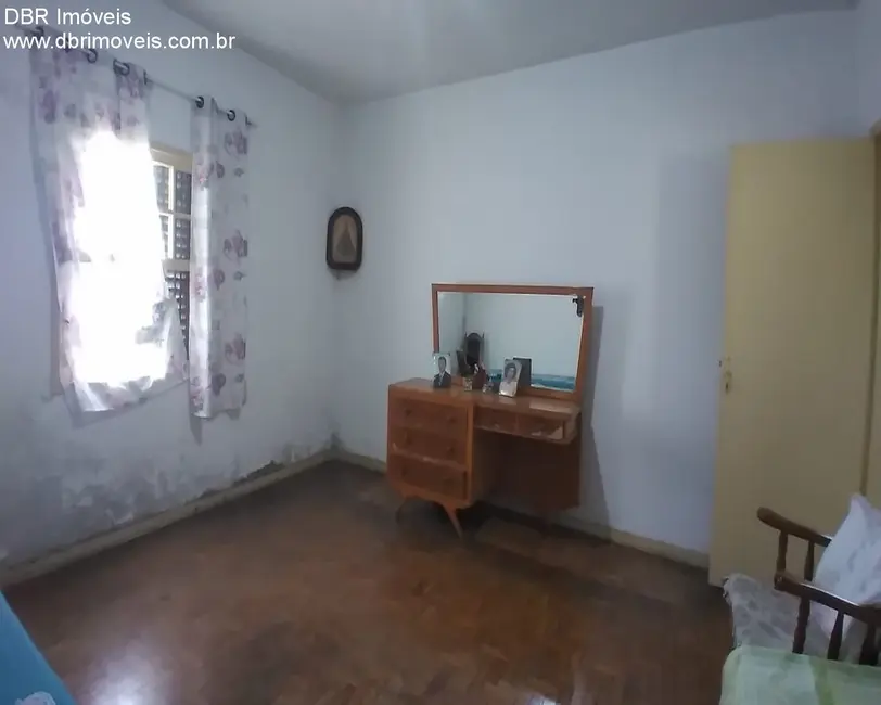 Casa com 3 quartos à venda, 260m2 em Vila Mariana, São Paulo - SP - imagem 4 Foto 4 de Casa com 3 quartos à venda, 260m2 em Vila Mariana, São Paulo - SP