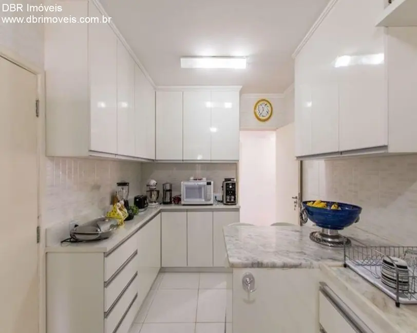 Apartamento com 4 quartos à venda, 132m2 em Vila Mariana, São Paulo - SP - imagem 8 Foto 8 de Apartamento com 4 quartos à venda, 132m2 em Vila Mariana, São Paulo - SP