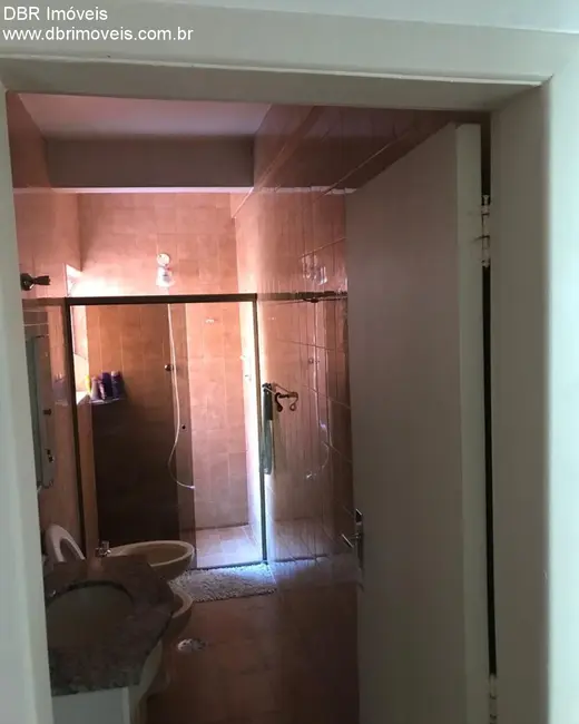 Apartamento com 3 quartos à venda, 180m2 em República, São Paulo - SP - imagem 3 Foto 3 de Apartamento com 3 quartos à venda, 180m2 em República, São Paulo - SP