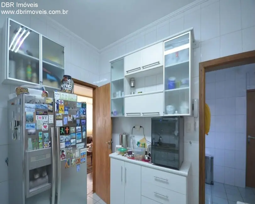 Apartamento com 3 quartos à venda, 128m2 em Vila Mariana, São Paulo - SP - imagem 5 Foto 5 de Apartamento com 3 quartos à venda, 128m2 em Vila Mariana, São Paulo - SP