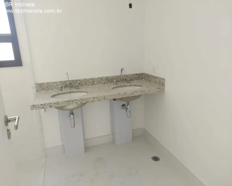 Apartamento com 3 quartos à venda, 178m2 em São Paulo - SP - imagem 4 Foto 4 de Apartamento com 3 quartos à venda, 178m2 em São Paulo - SP