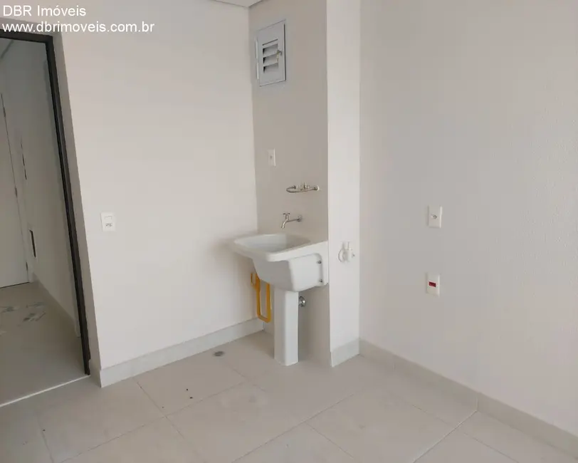 Apartamento com 3 quartos à venda, 178m2 em São Paulo - SP - imagem 2 Foto 2 de Apartamento com 3 quartos à venda, 178m2 em São Paulo - SP