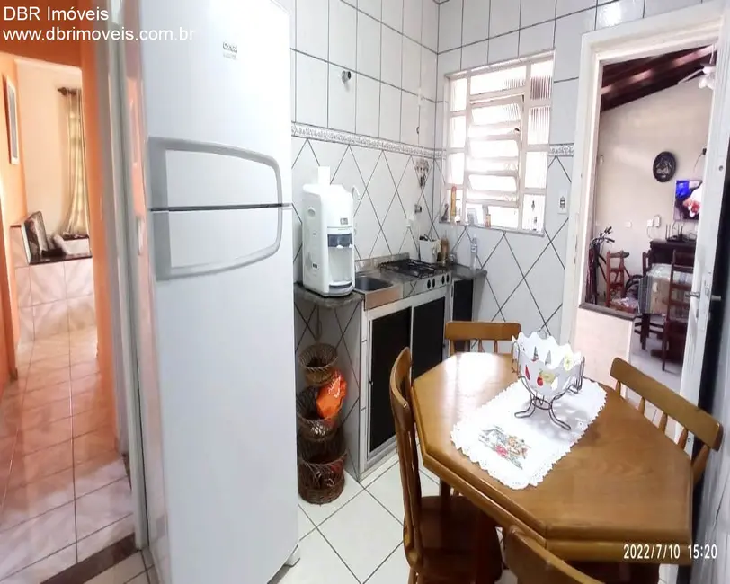 Foto 5 de Casa com 3 quartos à venda, 127m2 em Mongagua - SP