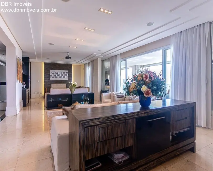 Apartamento com 4 quartos à venda, 355m2 em Tatuapé, São Paulo - SP - imagem 9 Foto 9 de Apartamento com 4 quartos à venda, 355m2 em Tatuapé, São Paulo - SP