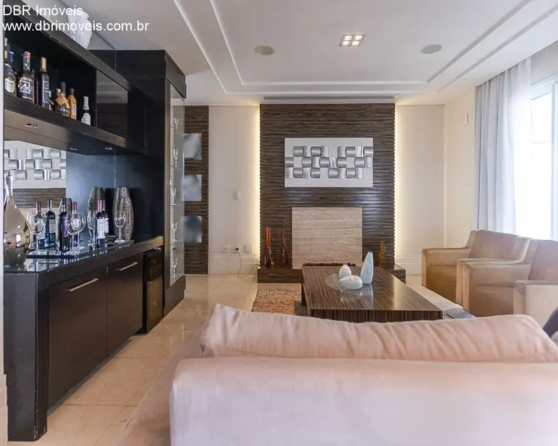 Apartamento com 4 quartos à venda, 355m2 em Tatuapé, São Paulo - SP - imagem 6 Foto 6 de Apartamento com 4 quartos à venda, 355m2 em Tatuapé, São Paulo - SP