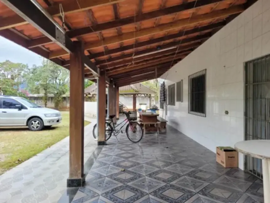 Foto 3 de Casa com 3 quartos à venda, 240m2 em Perequê Mirim, Caraguatatuba - SP