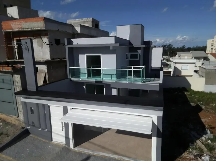 Foto 1 de Casa com 2 quartos à venda, 123m2 em Guarulhos - SP