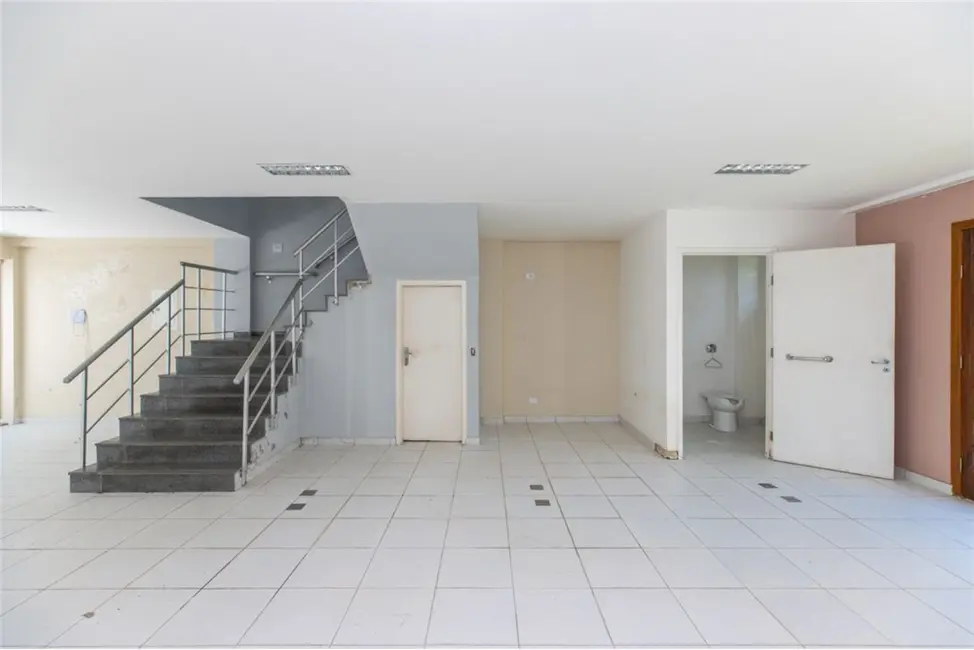 Casa com 3 quartos à venda, 402m2 em Aclimação, São Paulo - SP - imagem 5 Foto 5 de Casa com 3 quartos à venda, 402m2 em Aclimação, São Paulo - SP