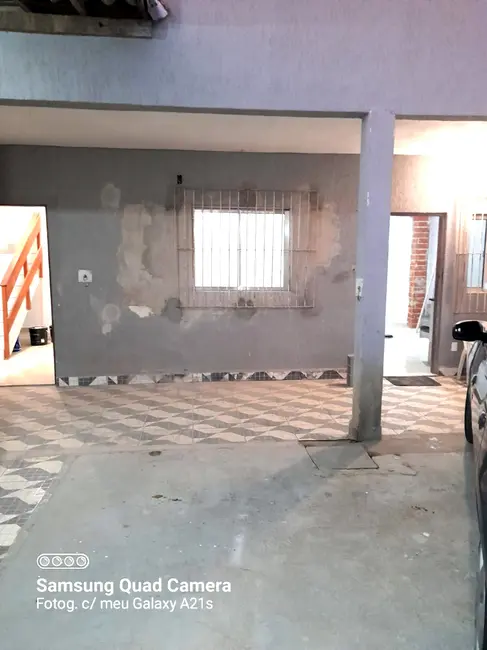 Foto 2 de Casa com 3 quartos à venda, 290m2 em Mongagua - SP