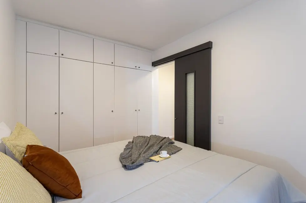 Foto 2 de Apartamento com 1 quarto à venda, 46m2 em Vila Nova Conceição, São Paulo - SP