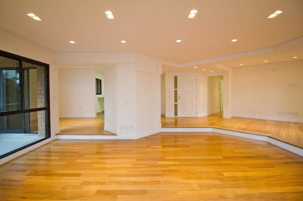 Foto 2 de Apartamento com 4 quartos à venda, 169m2 em Vila Uberabinha, São Paulo - SP