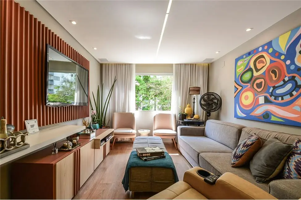 Apartamento com 3 quartos à venda, 111m2 em Moema, São Paulo - SP - imagem 4 Foto 4 de Apartamento com 3 quartos à venda, 111m2 em Moema, São Paulo - SP