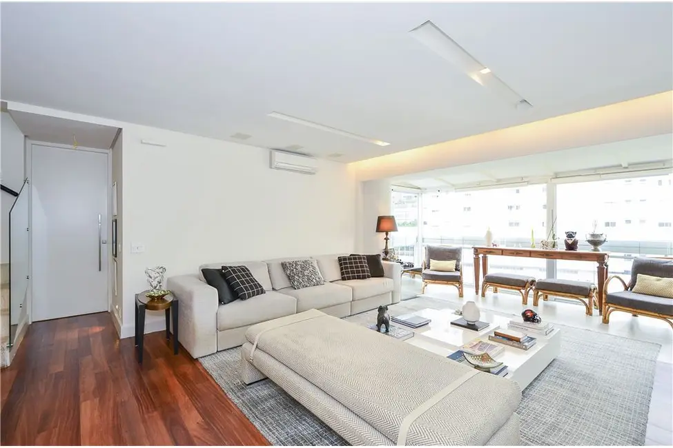 Apartamento com 3 quartos à venda, 270m2 em Vila Andrade, São Paulo - SP - imagem 8 Foto 8 de Apartamento com 3 quartos à venda, 270m2 em Vila Andrade, São Paulo - SP