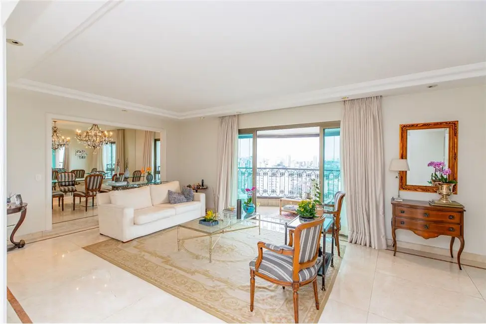 Apartamento com 4 quartos à venda, 280m2 em Campo Belo, São Paulo - SP - imagem 5 Foto 5 de Apartamento com 4 quartos à venda, 280m2 em Campo Belo, São Paulo - SP